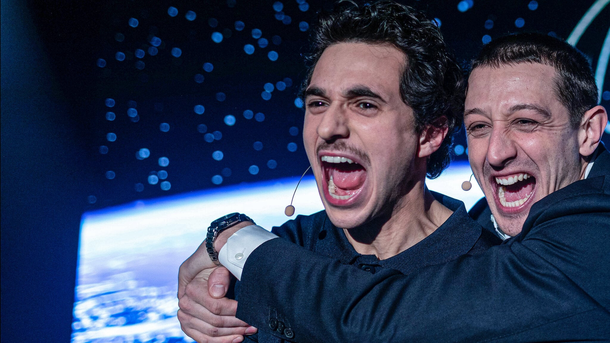 Thumbnail Cậu Bé Tiền Điện Tử