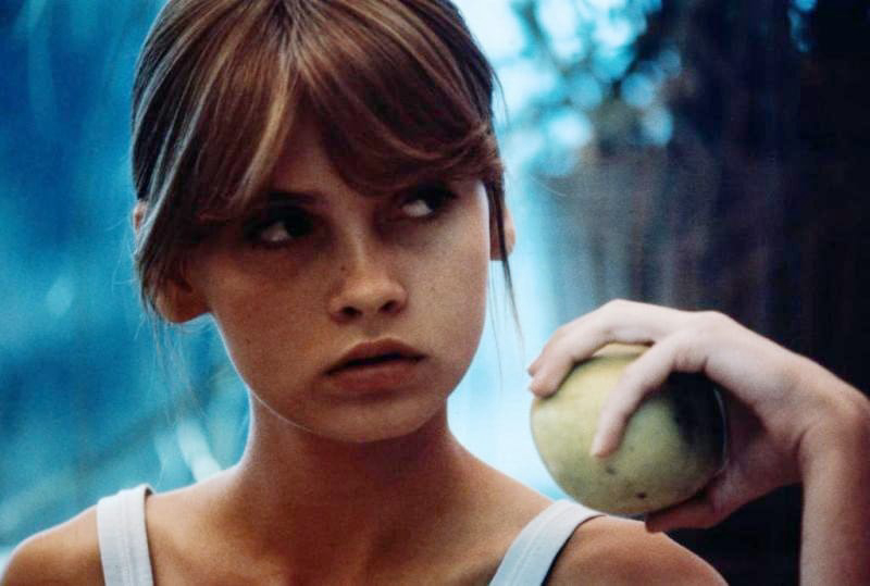 Thumbnail Cô bé Laura