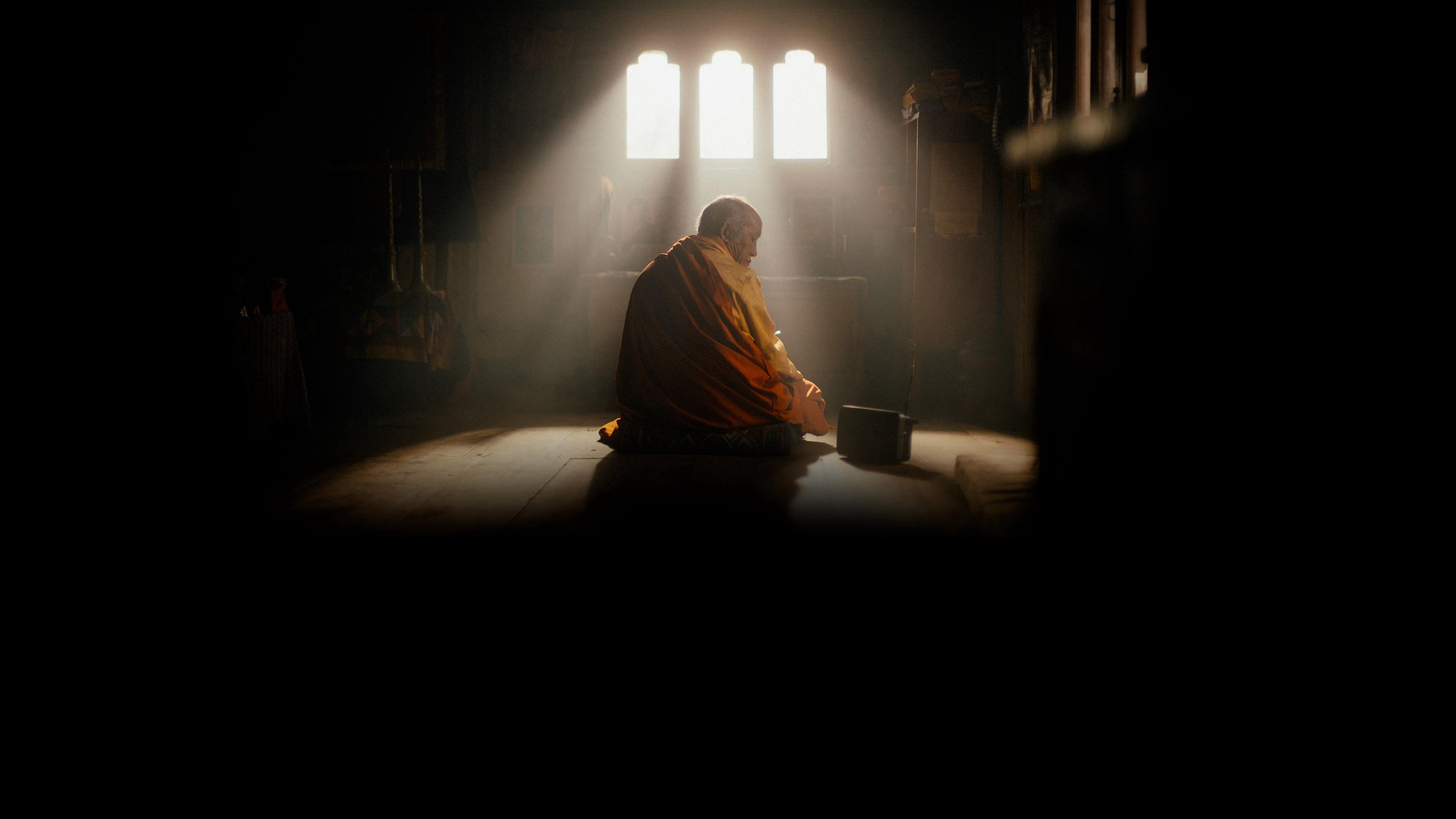 Thumbnail Nhà Sư Và Khẩu Súng